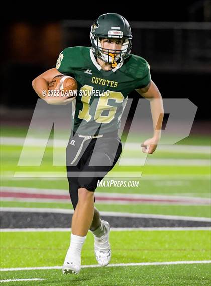 Thumbnail 3 in Skyline vs Highland photogallery.