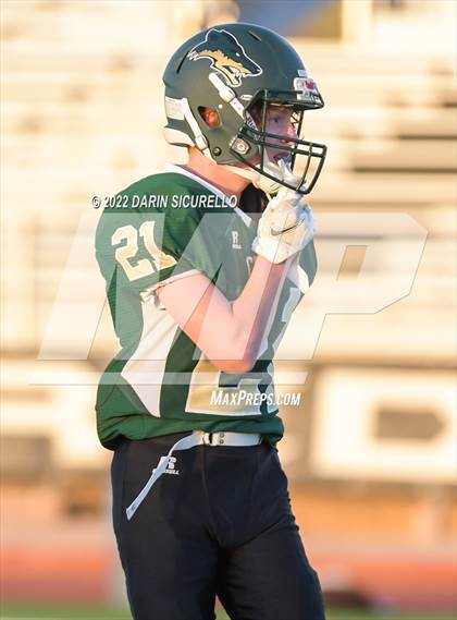 Thumbnail 3 in Skyline vs Highland photogallery.