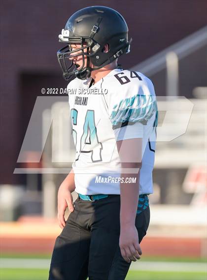 Thumbnail 3 in Skyline vs Highland photogallery.