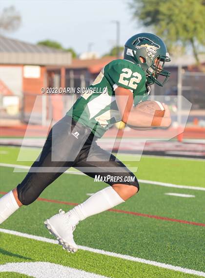Thumbnail 3 in Skyline vs Highland photogallery.