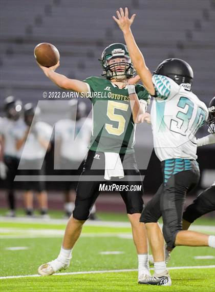 Thumbnail 1 in Skyline vs Highland photogallery.