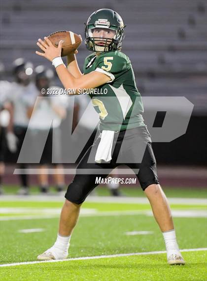 Thumbnail 3 in Skyline vs Highland photogallery.