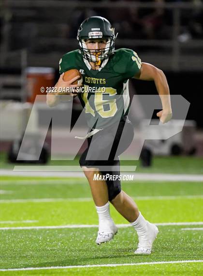 Thumbnail 3 in Skyline vs Highland photogallery.