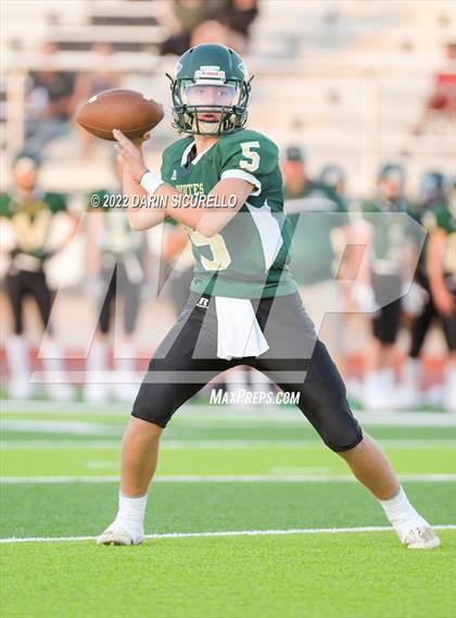 Thumbnail 3 in Skyline vs Highland photogallery.