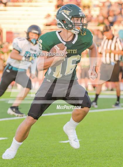 Thumbnail 3 in Skyline vs Highland photogallery.