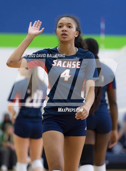 Thumbnail 2 in Grand Oaks vs. Sachse (NISD Tournament) photogallery.