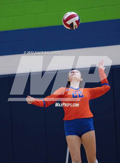 Thumbnail 1 in Grand Oaks vs. Sachse (NISD Tournament) photogallery.