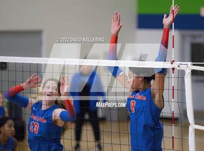 Thumbnail 1 in Grand Oaks vs. Sachse (NISD Tournament) photogallery.