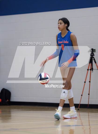 Thumbnail 1 in Grand Oaks vs. Sachse (NISD Tournament) photogallery.