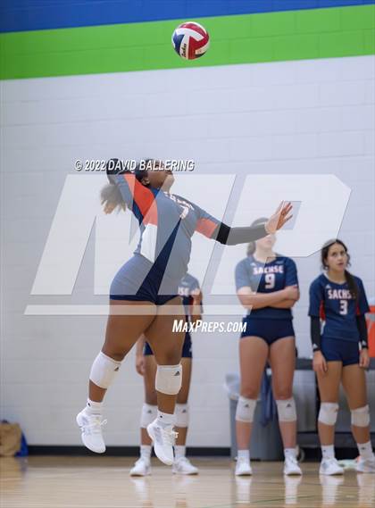 Thumbnail 2 in Grand Oaks vs. Sachse (NISD Tournament) photogallery.