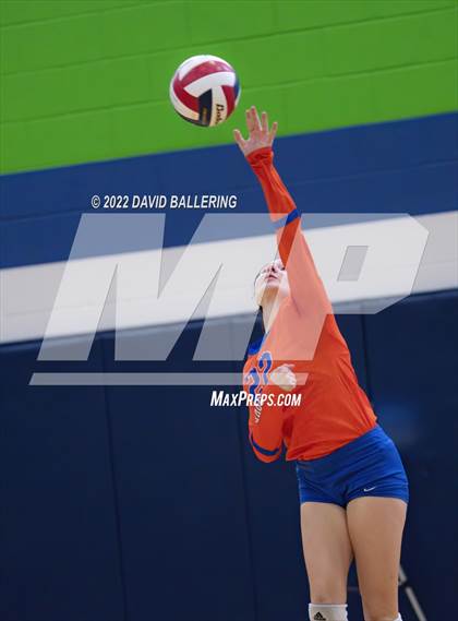 Thumbnail 2 in Grand Oaks vs. Sachse (NISD Tournament) photogallery.