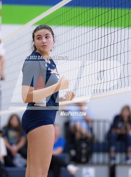 Thumbnail 3 in Grand Oaks vs. Sachse (NISD Tournament) photogallery.