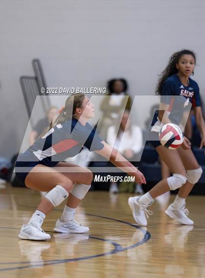 Thumbnail 3 in Grand Oaks vs. Sachse (NISD Tournament) photogallery.