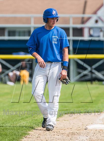 Thumbnail 2 in Massachusetts vs Connecticut All-Stars (Juniors) photogallery.