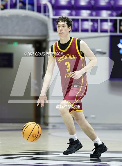 Thumbnail 1 in Mountain View vs Dixie (UHSAA 4A Quarterfinal) photogallery.