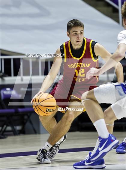 Thumbnail 3 in Mountain View vs Dixie (UHSAA 4A Quarterfinal) photogallery.