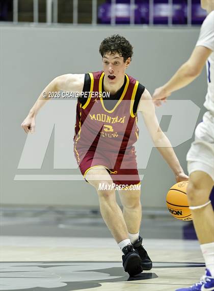 Thumbnail 3 in Mountain View vs Dixie (UHSAA 4A Quarterfinal) photogallery.