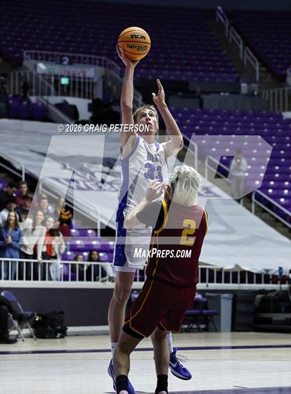 Thumbnail 2 in Mountain View vs Dixie (UHSAA 4A Quarterfinal) photogallery.