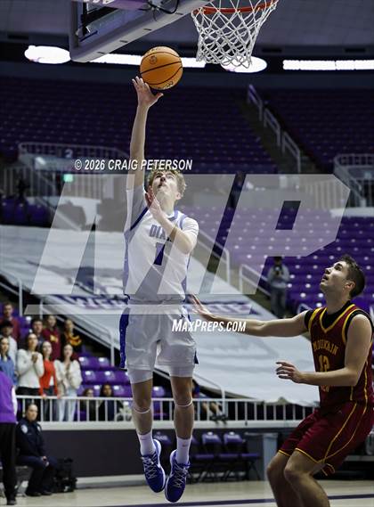 Thumbnail 3 in Mountain View vs Dixie (UHSAA 4A Quarterfinal) photogallery.
