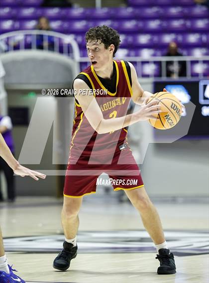 Thumbnail 1 in Mountain View vs Dixie (UHSAA 4A Quarterfinal) photogallery.