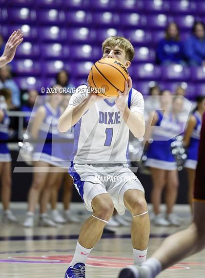 Thumbnail 3 in Mountain View vs Dixie (UHSAA 4A Quarterfinal) photogallery.