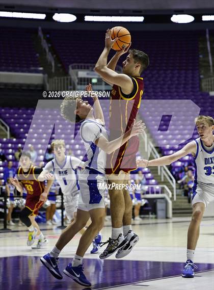 Thumbnail 2 in Mountain View vs Dixie (UHSAA 4A Quarterfinal) photogallery.