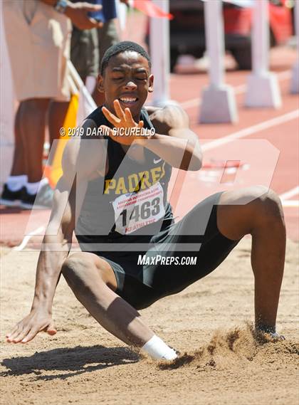 Thumbnail 2 in AIA Track & Field Championships-Fri (Boys Long Jump) photogallery.