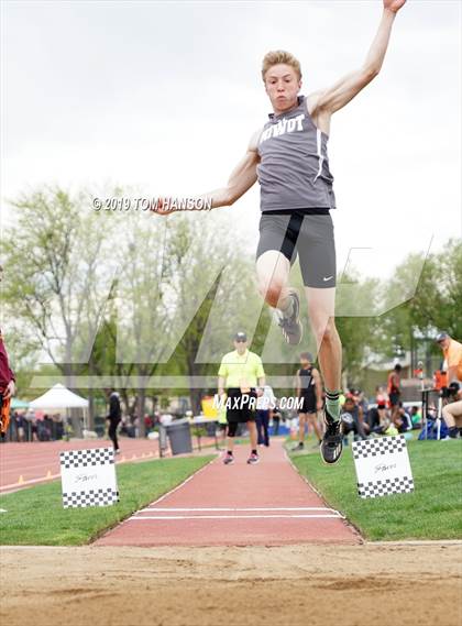 Thumbnail 3 in CHSAA 4A & 5A State Meet (Day 1 Field) photogallery.