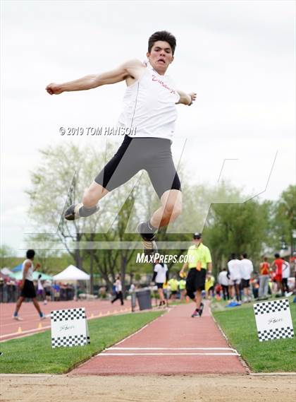 Thumbnail 1 in CHSAA 4A & 5A State Meet (Day 1 Field) photogallery.