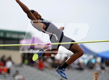 Thumbnail 1 in CHSAA 4A & 5A State Meet (Day 1 Field) photogallery.