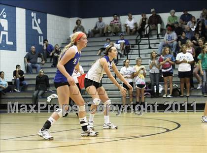 Thumbnail 3 in North Lincoln vs Piedmont (NCHSAA District Round) photogallery.