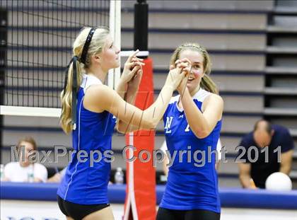 Thumbnail 1 in North Lincoln vs Piedmont (NCHSAA District Round) photogallery.