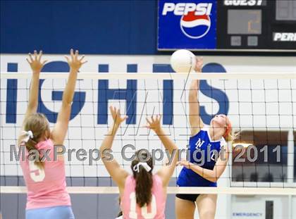 Thumbnail 1 in North Lincoln vs Piedmont (NCHSAA District Round) photogallery.