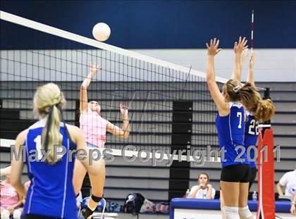 Thumbnail 2 in North Lincoln vs Piedmont (NCHSAA District Round) photogallery.