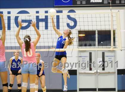 Thumbnail 2 in North Lincoln vs Piedmont (NCHSAA District Round) photogallery.