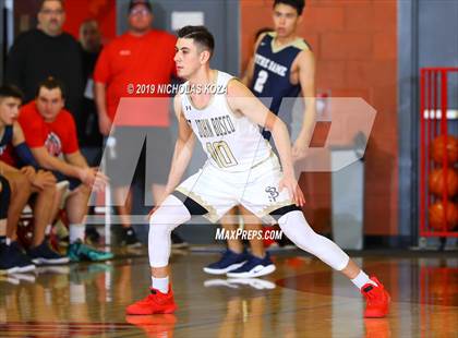 Thumbnail 3 in St. John Bosco vs. Notre Dame (SO) (Nike Extravaganza) photogallery.