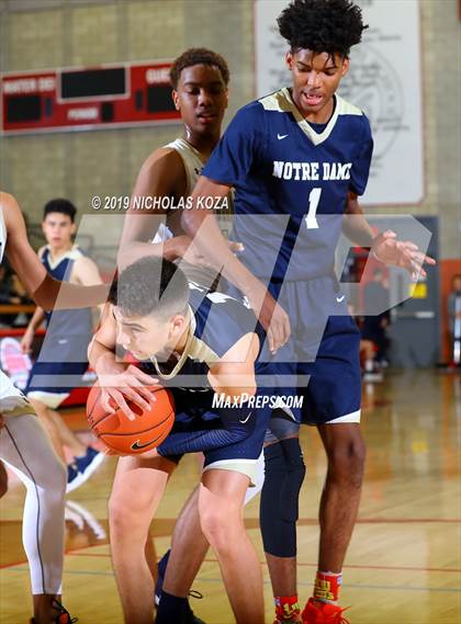 Thumbnail 2 in St. John Bosco vs. Notre Dame (SO) (Nike Extravaganza) photogallery.