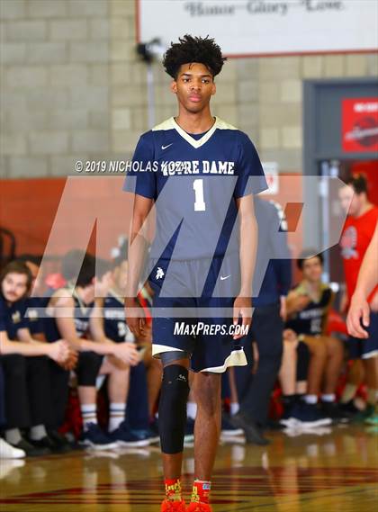 Thumbnail 1 in St. John Bosco vs. Notre Dame (SO) (Nike Extravaganza) photogallery.