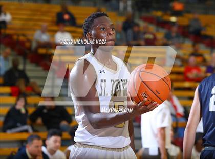 Thumbnail 1 in St. John Bosco vs. Notre Dame (SO) (Nike Extravaganza) photogallery.