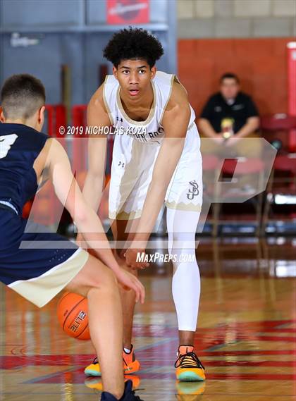 Thumbnail 1 in St. John Bosco vs. Notre Dame (SO) (Nike Extravaganza) photogallery.