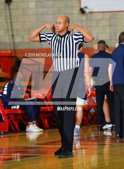 Thumbnail 2 in St. John Bosco vs. Notre Dame (SO) (Nike Extravaganza) photogallery.