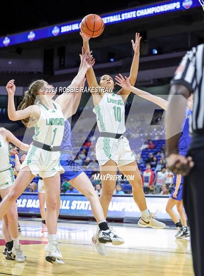 Thumbnail 3 in Newcastle vs. Westbrook (UIL 1A Basketball Semifinal) photogallery.
