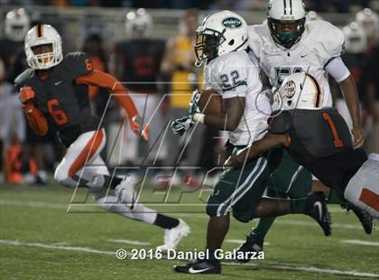 Thumbnail 1 in Central vs. Booker T. Washington photogallery.