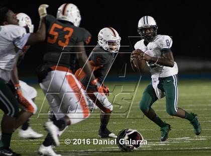 Thumbnail 3 in Central vs. Booker T. Washington photogallery.