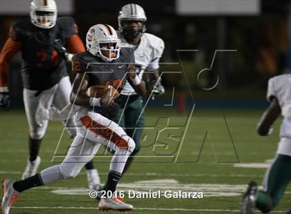 Thumbnail 2 in Central vs. Booker T. Washington photogallery.