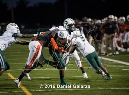 Thumbnail 2 in Central vs. Booker T. Washington photogallery.