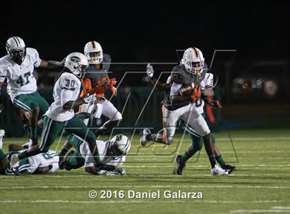 Thumbnail 1 in Central vs. Booker T. Washington photogallery.