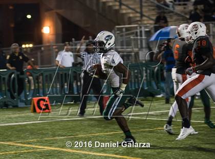 Thumbnail 2 in Central vs. Booker T. Washington photogallery.