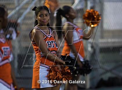 Thumbnail 2 in Central vs. Booker T. Washington photogallery.