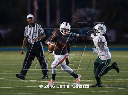 Thumbnail 3 in Central vs. Booker T. Washington photogallery.